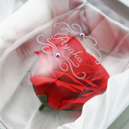 名前入り彫刻 ペアワイングラス ラインストーンデコ ソープフラワー付 化粧箱入